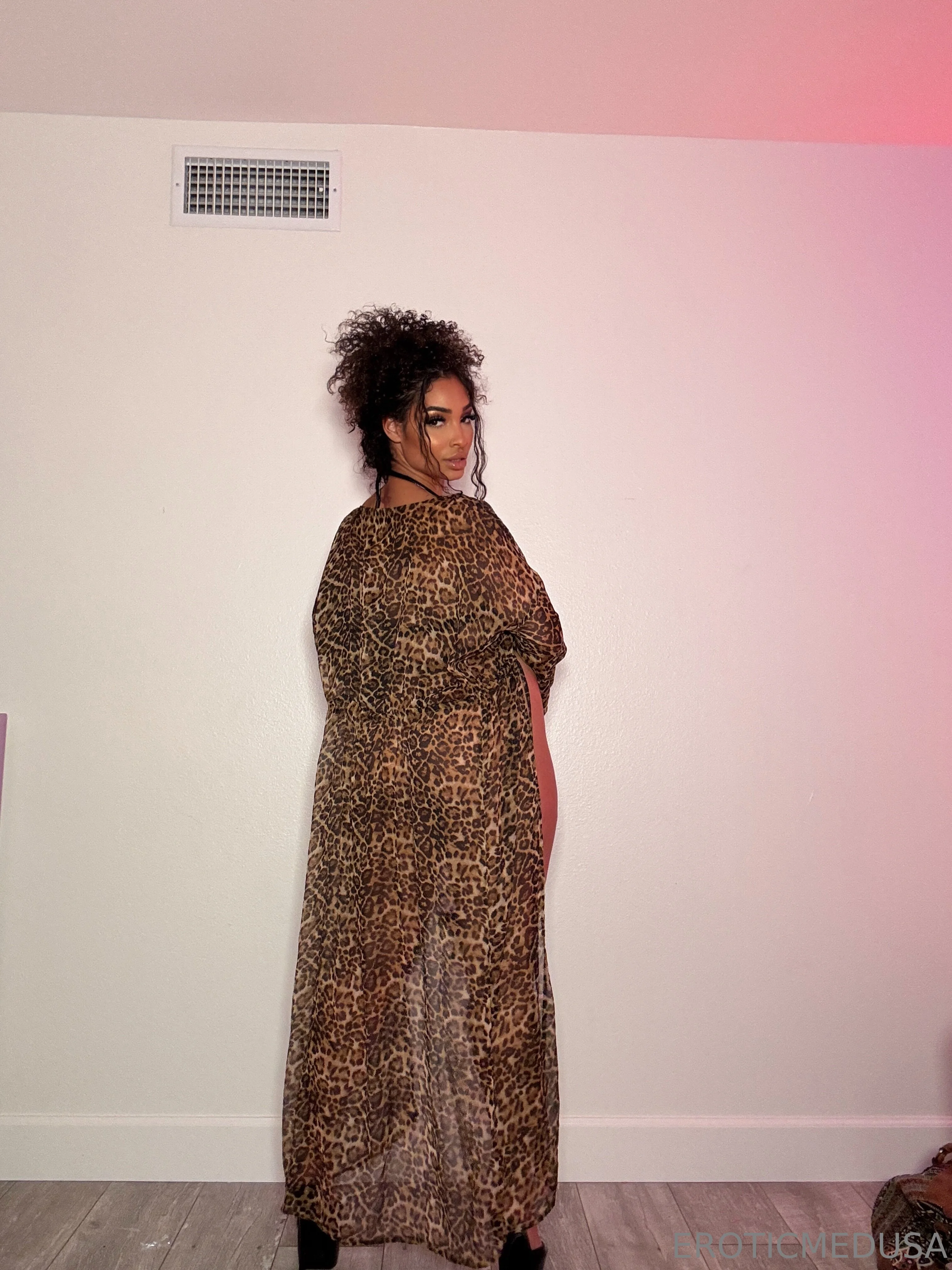 Mommy Medusa photo #7